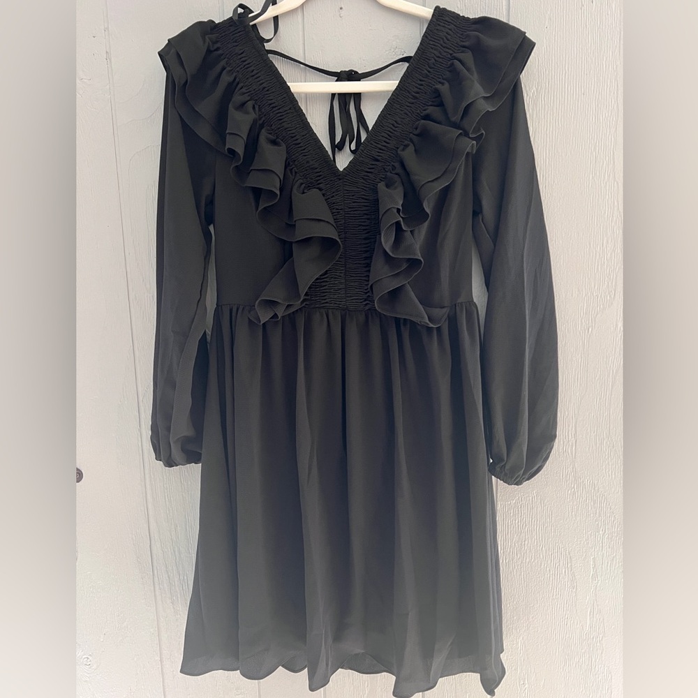 She + Sky NWT Black Textured Dress SMALL